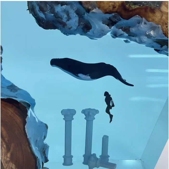 Whale Resin Lamp