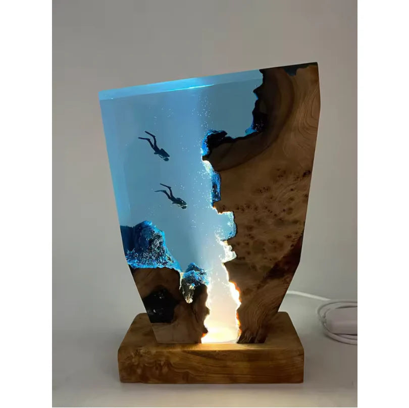 Divers Resin Lamp